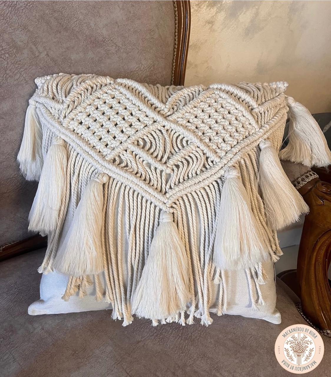 Tulip Boho Macramé Cushion